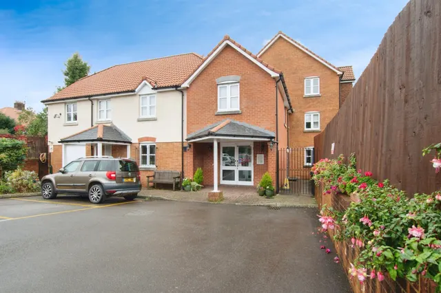 Salisbury Street, Fordingbridge, SP6, photo 1