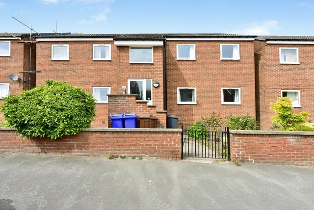 Stannington View Road, Sheffield, S10, photo 1