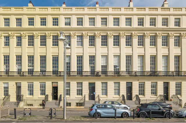 Brunswick Terrace, Hove, BN3, photo 1