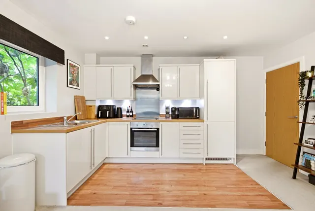 Charrington Place, St. Albans, AL1, photo 1