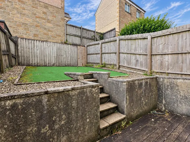 Helena Court, Penwithick, photo 2