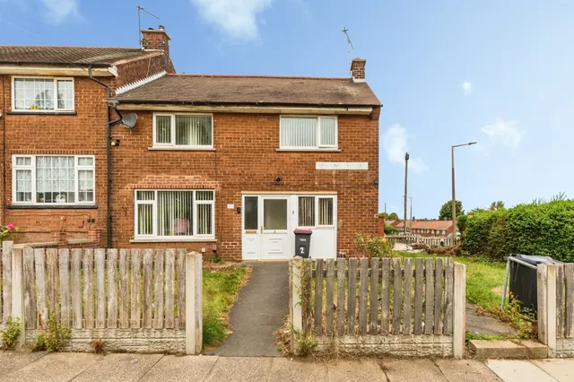 Redscope Crescent, Kimberworth Park, Rotherham, photo 1