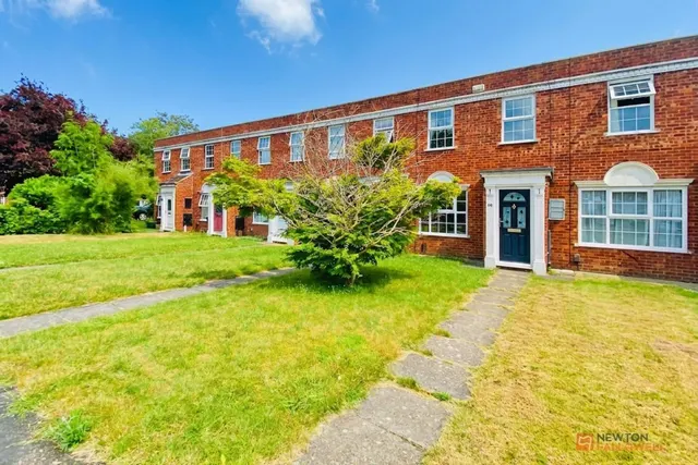 Hardwick Crescent, Syston, LE7, photo 1