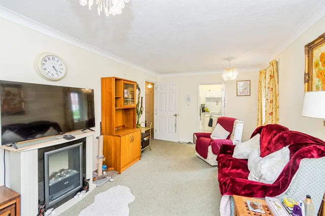 Sherwood Close, Southampton, photo 1