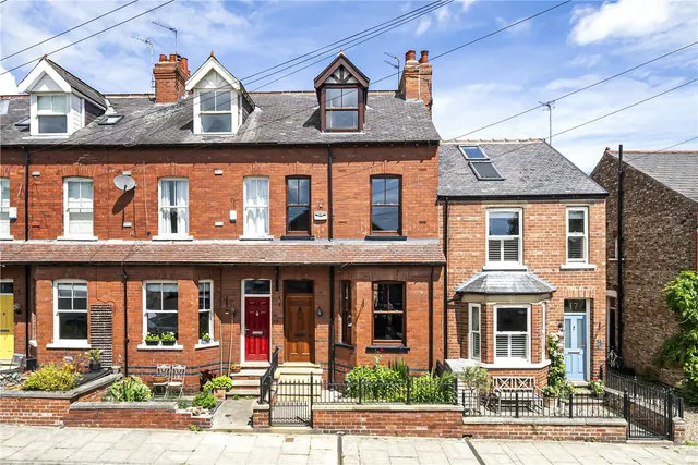 Cameron Grove, York, YO23, photo 1