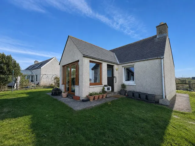 Tigh Na Mara, Knockline, Isle of North Uist, Eilean Siar, HS6 5DZ, photo 1
