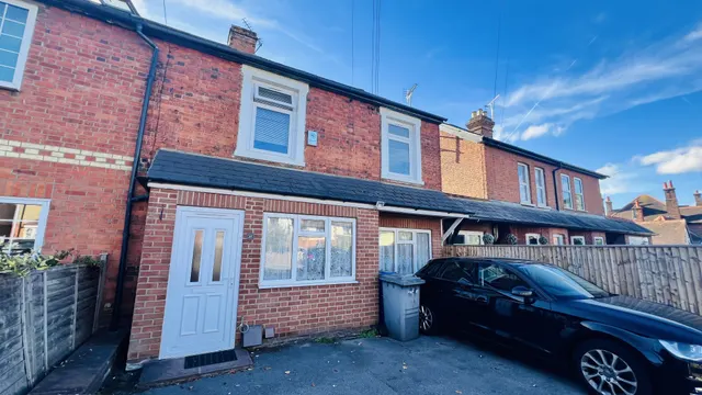 Furze Platt Road, Maidenhead, SL6, photo 1