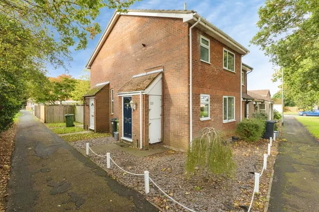 Melton Close, Wymondham, NR18, photo 1