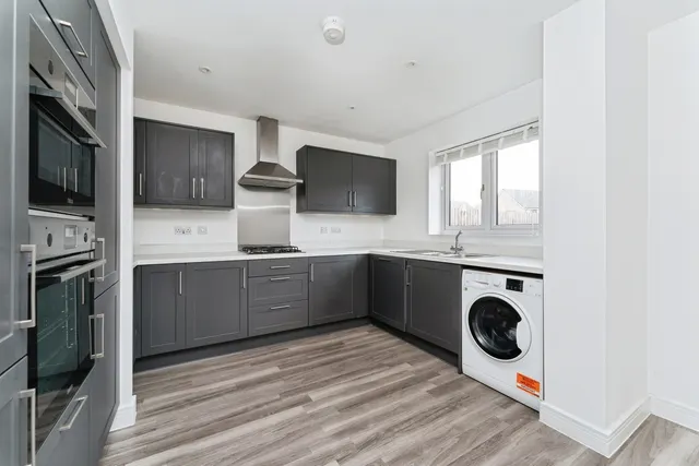 Photo 3 — Clydesdale Road, ELY, Cambridgeshire, CB6