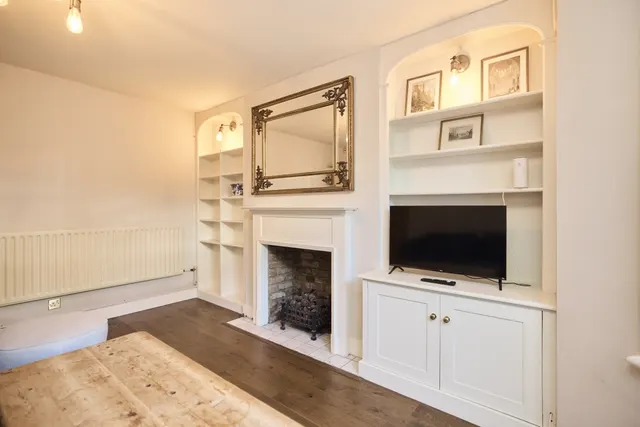 Taybridge Road, London, SW11, photo 2