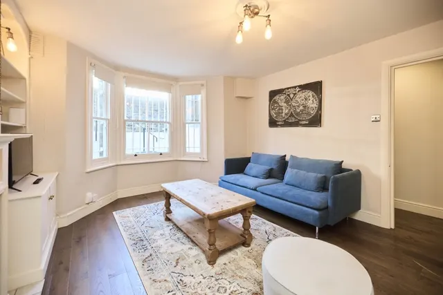 Taybridge Road, London, SW11, photo 3