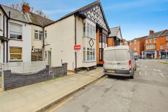 Colwyn Road, Northampton, photo 1