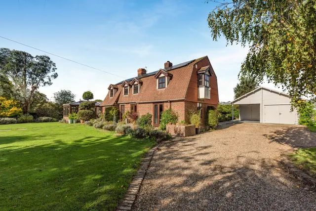 Lockgate Road, Sidlesham Common, PO20, photo 1