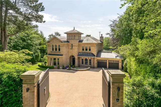 Dale Head Road, Prestbury, SK10, photo 1