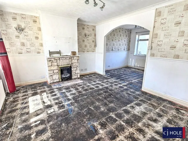 Queens Close, Hucclecote, GL3, photo 3
