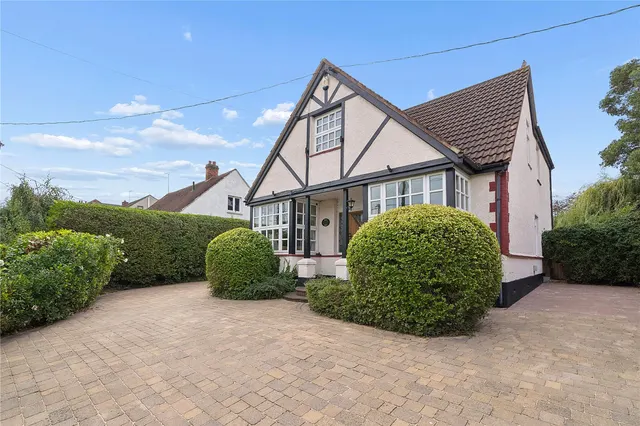 Southend Road, Wickford, SS11, photo 1