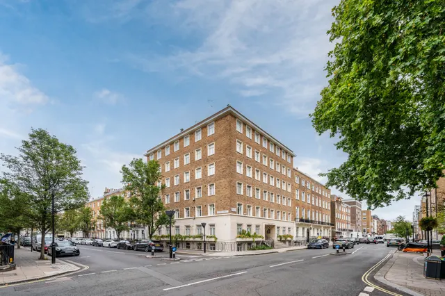 4 Brymon Court, 31-32 Montagu Square, London, photo 1