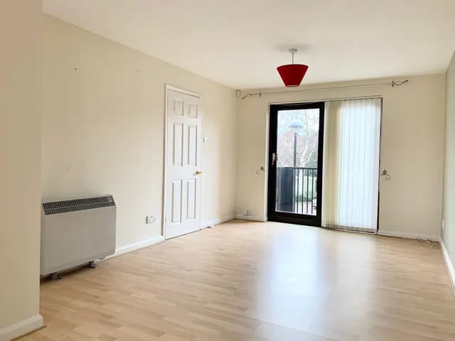 Flamingo Court, Nottingham, NG7, photo 2