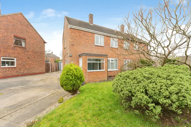 Ferguson Avenue, Ellesmere Port, CH66, photo 1