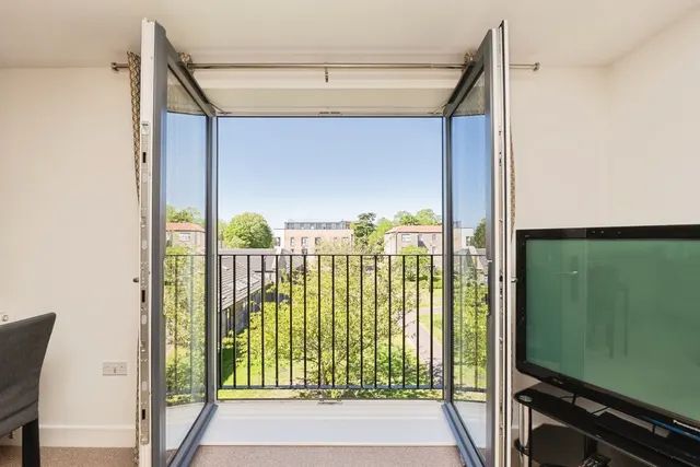 Admiral House, Captains Gardens, Fishponds, Bristol, BS16, photo 1