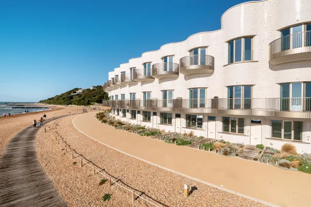 Shoreline Crescent, Folkestone, CT20, photo 2