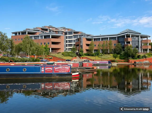 Landmark, Waterfront West, DY5, photo 1
