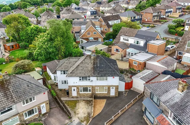 Gleanings Avenue, Halifax, HX2, photo 1