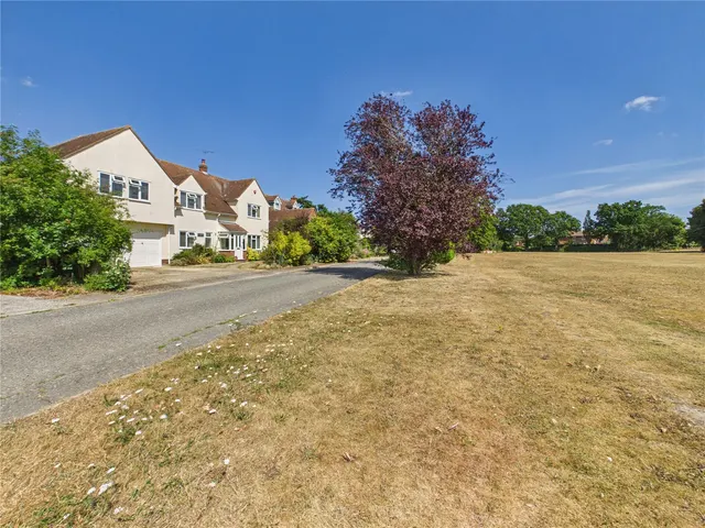 Moors Close, Great Bentley, CO7, photo 1