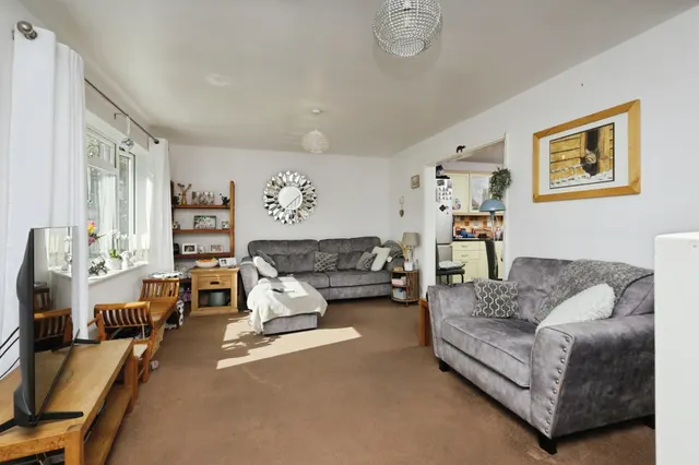 Hayward Road, Lewes, BN7, photo 3