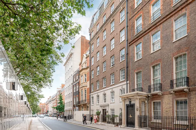 Upper Grosvenor Street, Mayfair, W1K, photo 1