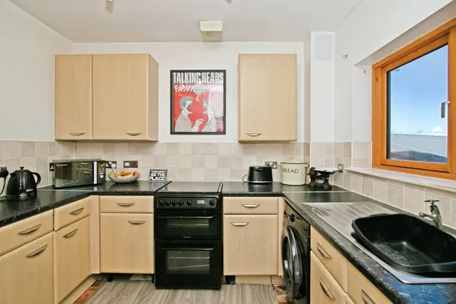Tresawya Drive, Truro, TR1, photo 3