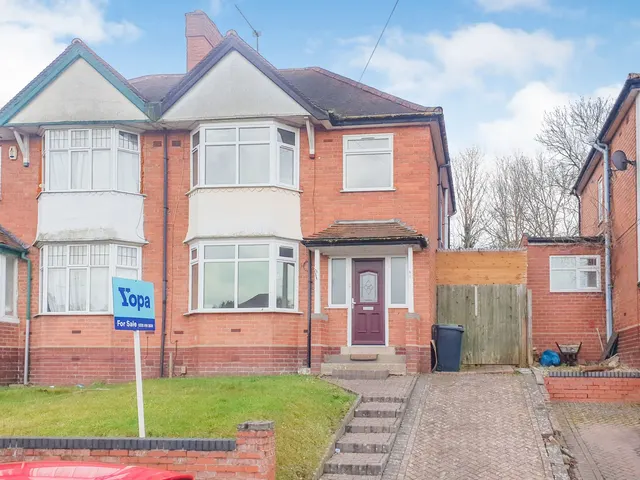 Abbey Road, Redditch, B97, photo 1