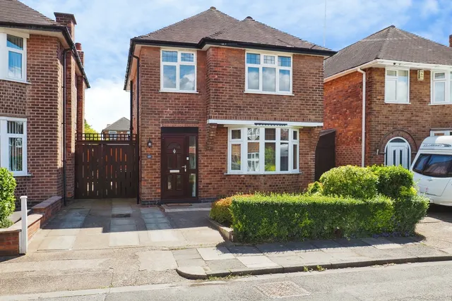 Park Road, Bramcote, Nottingham, Nottinghamshire, NG9, photo 1