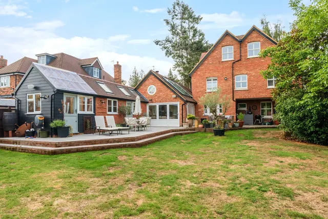 Poyle Lane, Burnham, SL1, photo 2