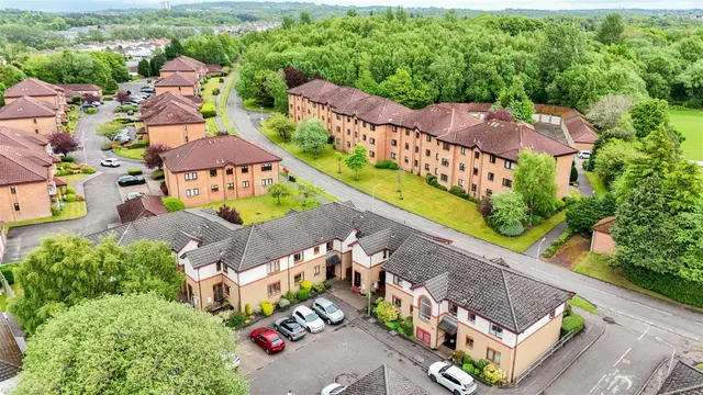 Braidpark Drive, Giffnock, Glasgow, G46 6LB, photo 1