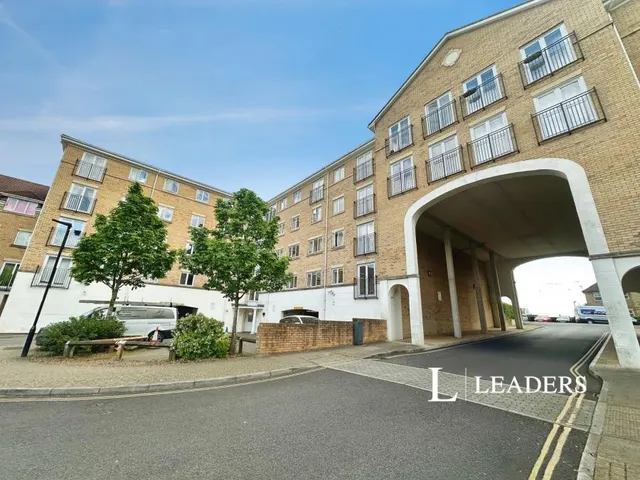 The Dell, Southampton, SO15, photo 1