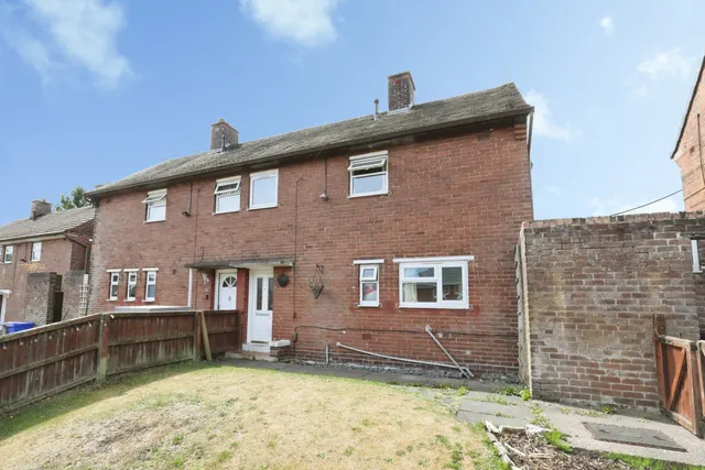 Hoskins Road, Stoke-On-Trent, ST6, photo 1