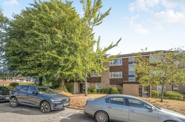 Green Acres, Croydon, CR0, photo 1
