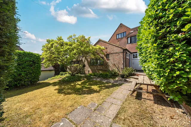 Gerrards Cross, Buckinghamshire, photo 1