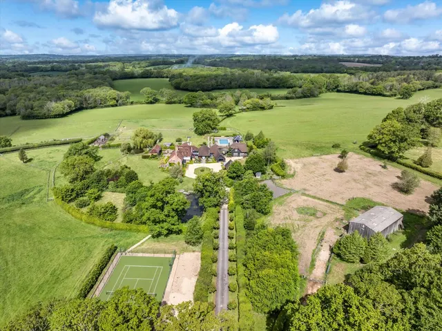 Sheffield Green, Fletching, TN22, photo 2