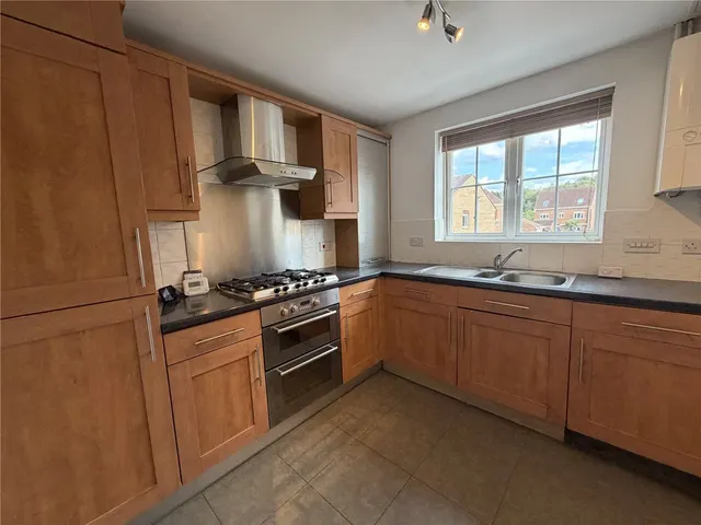 Sapphire Street, Mansfield, NG18, photo 2