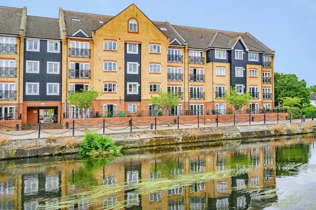 Stationers Place, Hemel Hempstead, photo 1