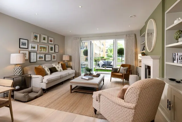 Photo 2 — Broom Road, Teddington, London, T