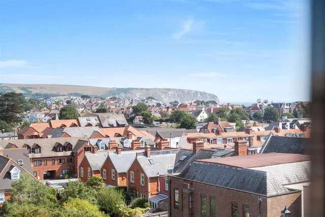 Sandringham Court, Swanage, BH19, photo 1