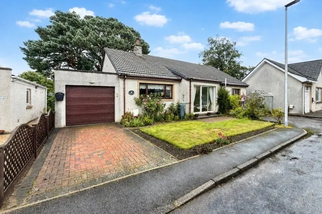 Inchberry Place, Fochabers, Moray, IV32, photo 1