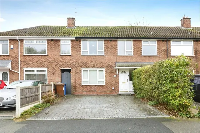 Grange Avenue, Cheadle Hulme, Cheadle, Greater Manchester, SK8, photo 1