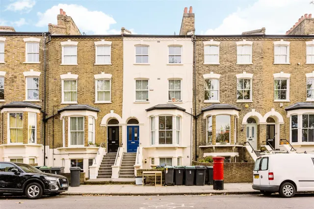1 bedroom flat — Woodstock Road, London, N4