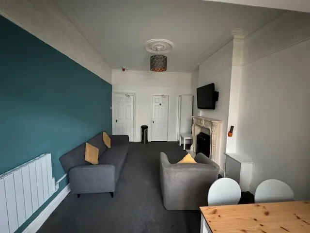Withnell Road, Blackpool, FY4, photo 1