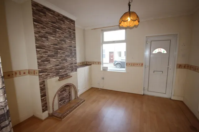 Oak Street, Burton upon Trent, DE14, photo 3