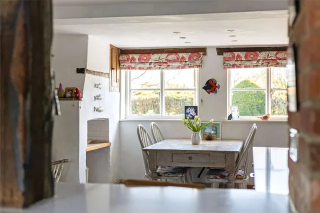 Photo 3 — Ecchinswell, Newbury, Berkshire, RG20 4TT